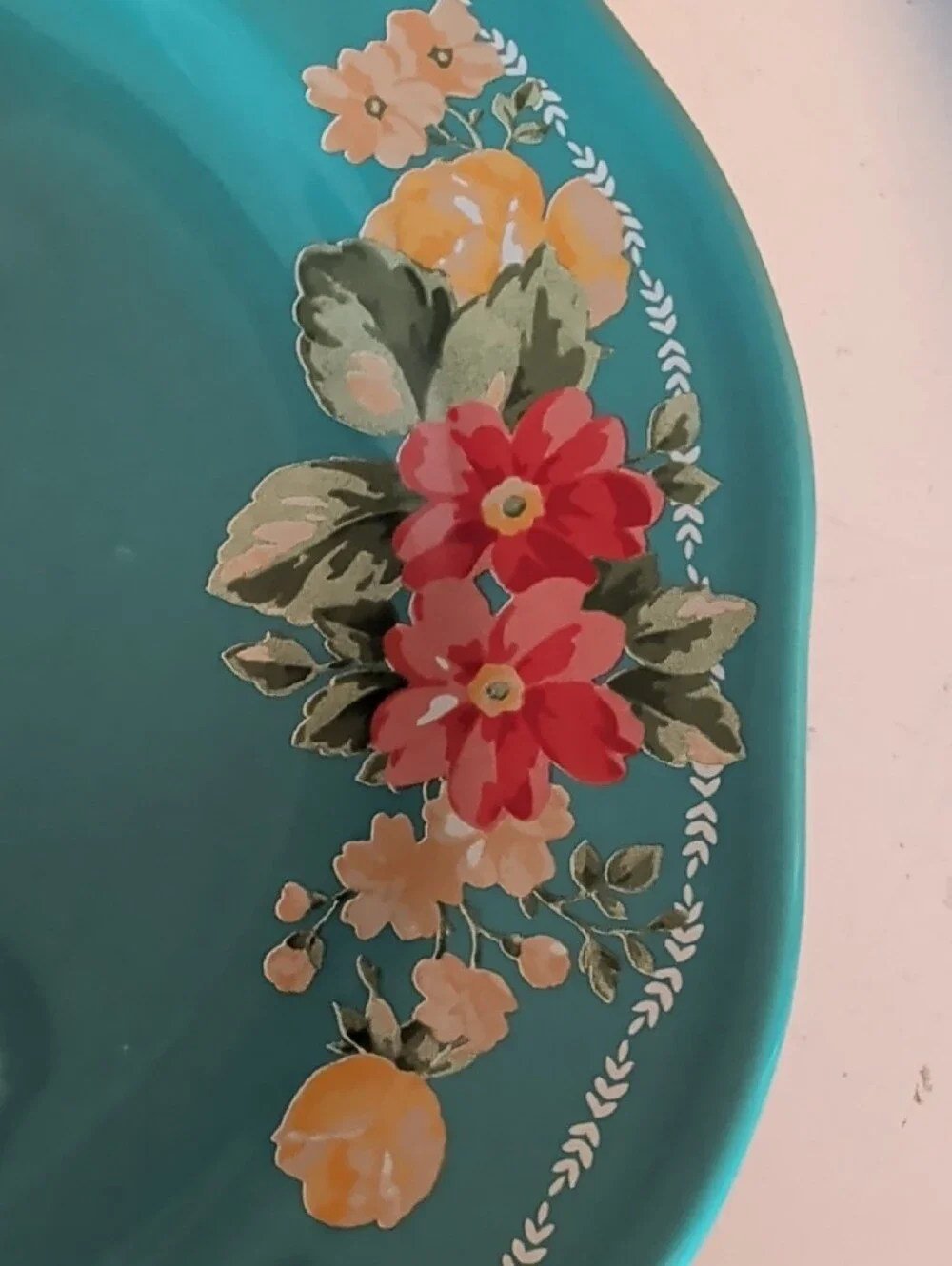 2 The Pioneer Woman, Turquoise Floral Ceramic Dinner & Salad Plates.🌟